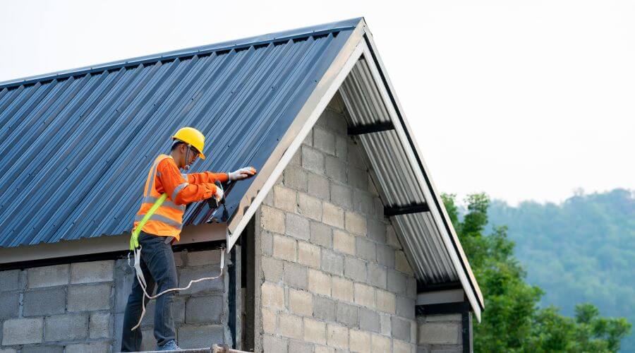 Expert Emergency Roof Repairs services in Fort Jones, CA